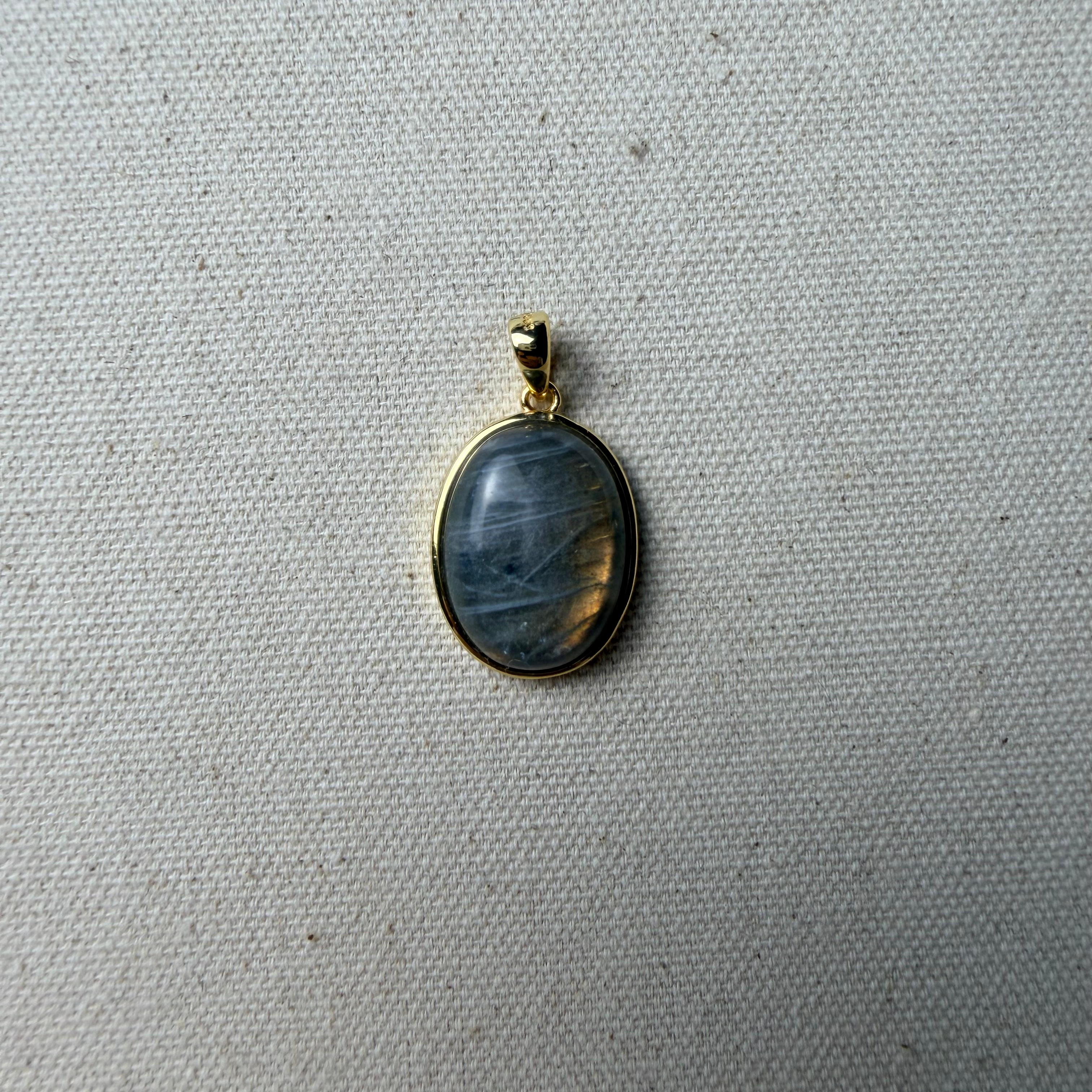 Labradorite Pendant
