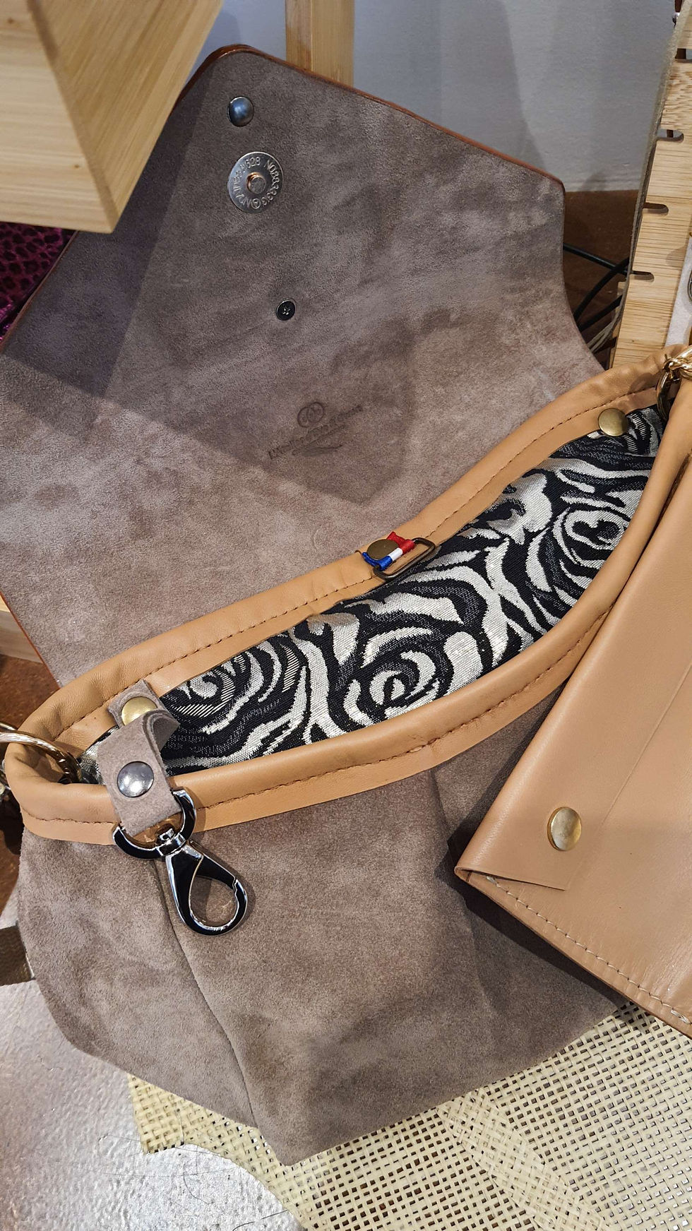 Miniature : Sac or & sa pochette