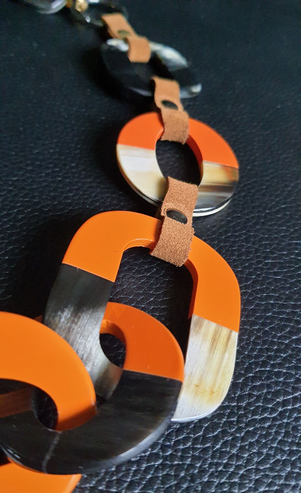 Miniature : Ras du cou corne de buffle laqué 🧡