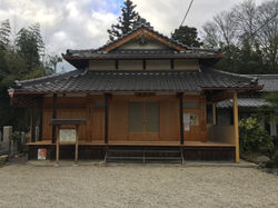 光明寺本堂(名張市赤目相楽)