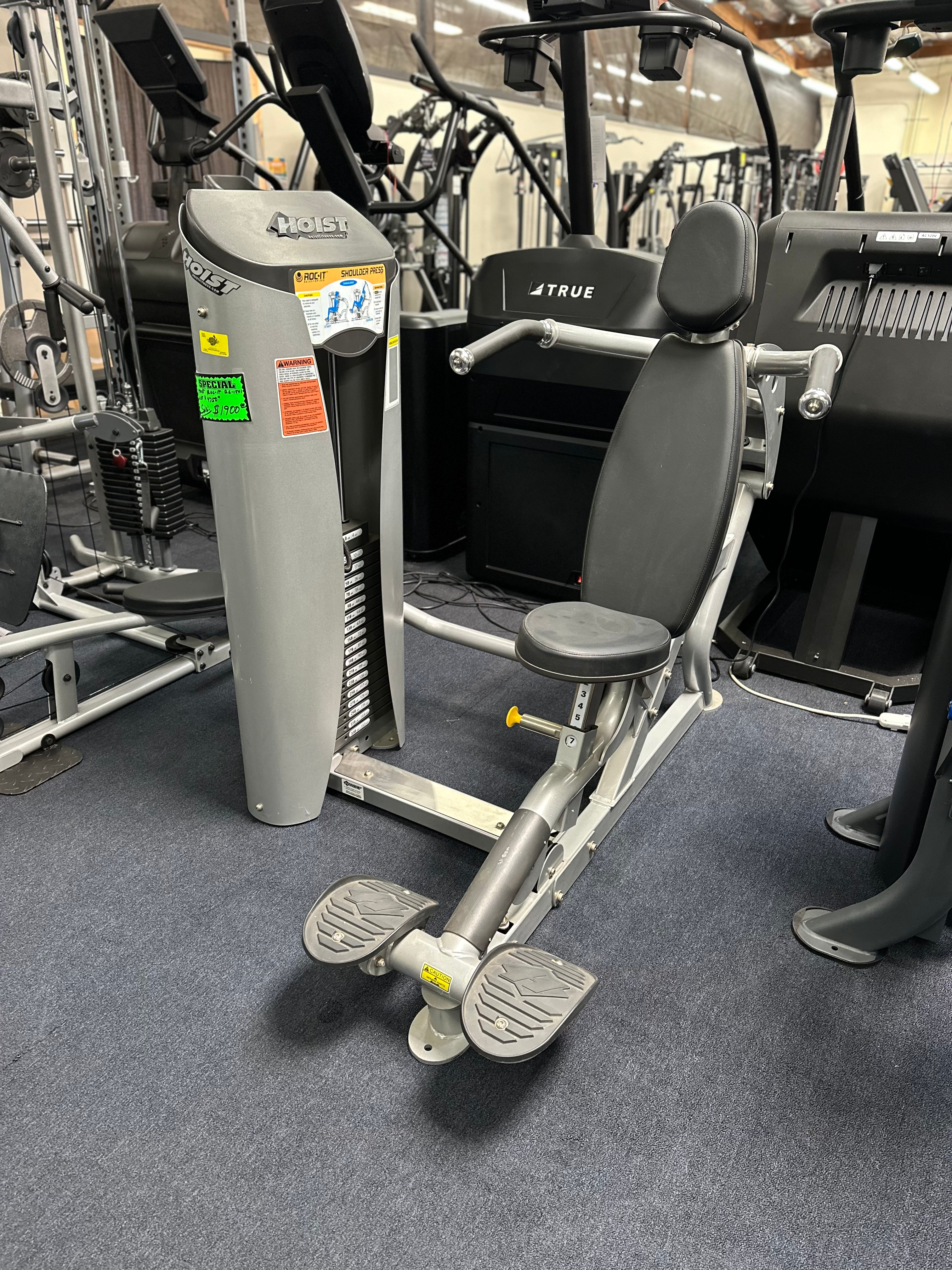 Hoist ROC IT shoulder press