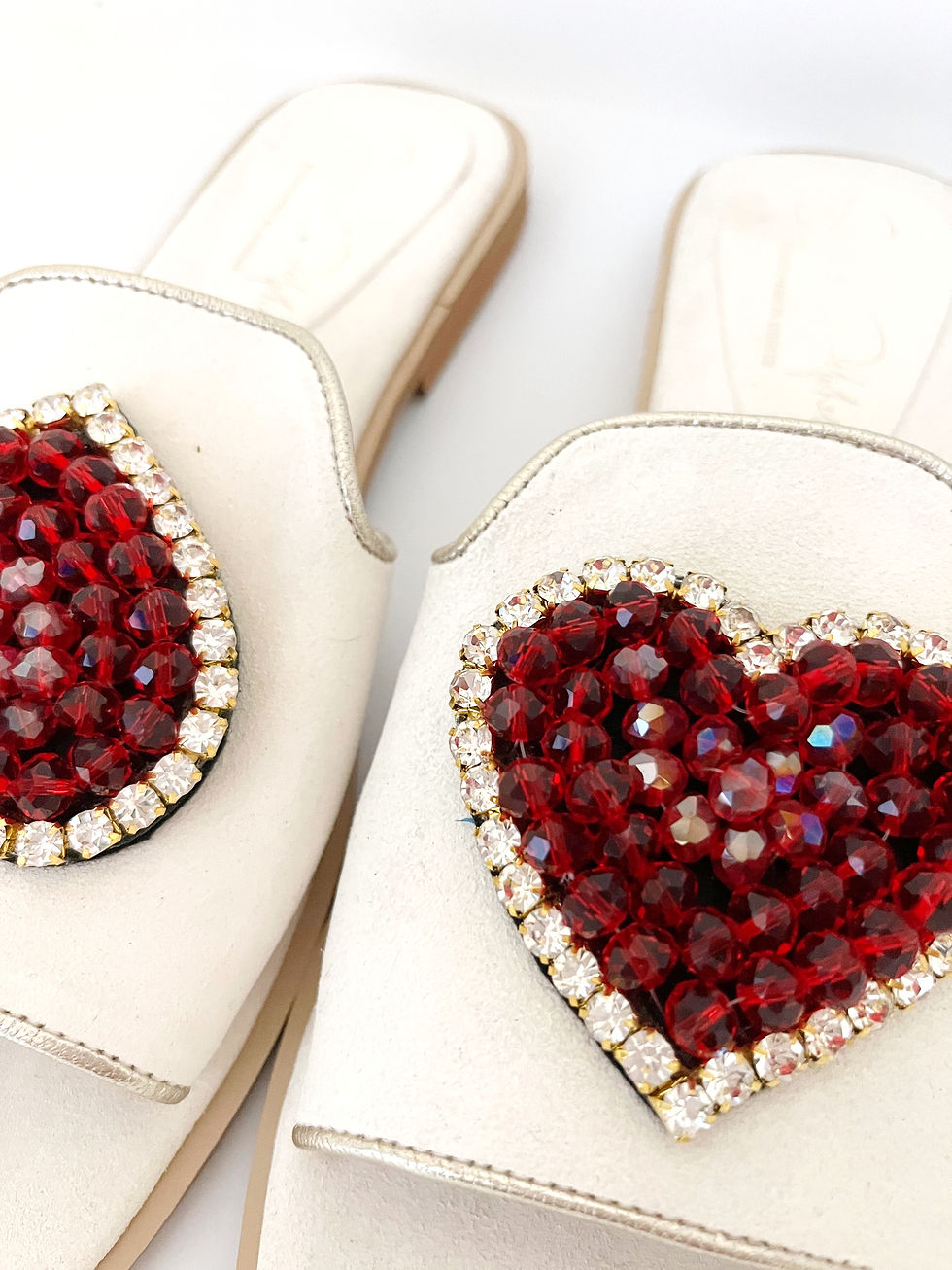 Thumbnail: "HEART" SANDALS WHITE SUEDE