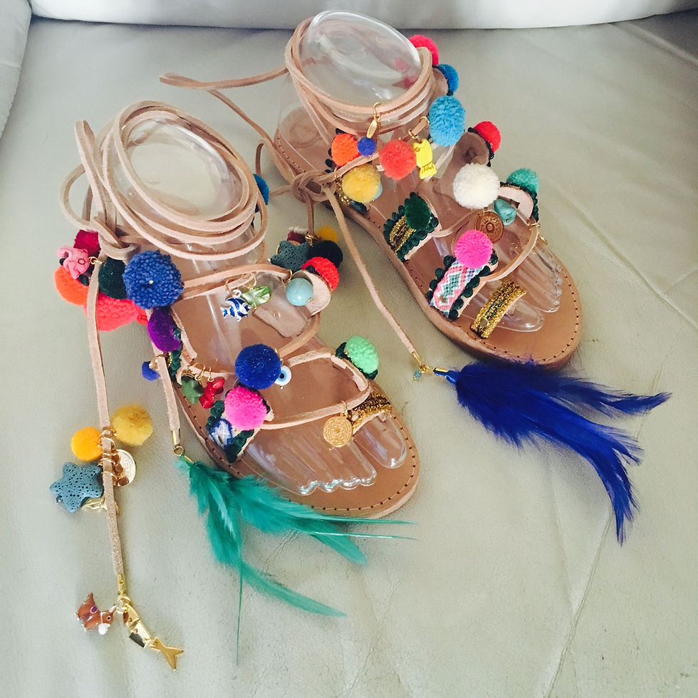 Thumbnail: Pompom Ethnic Sandals - Tie Up Gladiator "Sophia Loren"