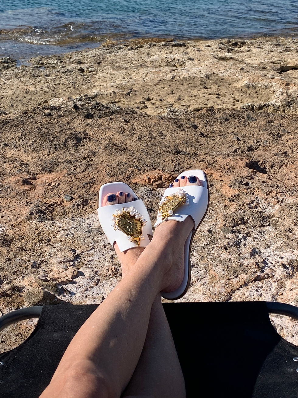 Thumbnail: Jeweled White Leather sandals “Dolce Vita”