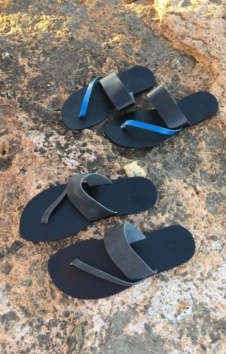 Miniatura: Leather slide in sandals “Oceanus”