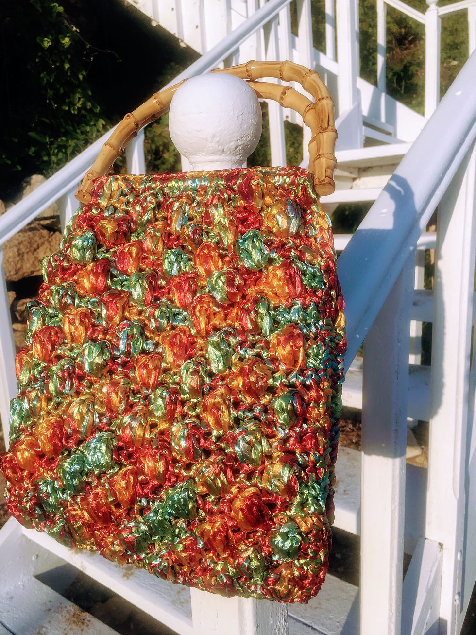 Miniatura: Borsa in Rafia Multicolore Intrecciata a Mano, "HOTEL CALIFORNIA"