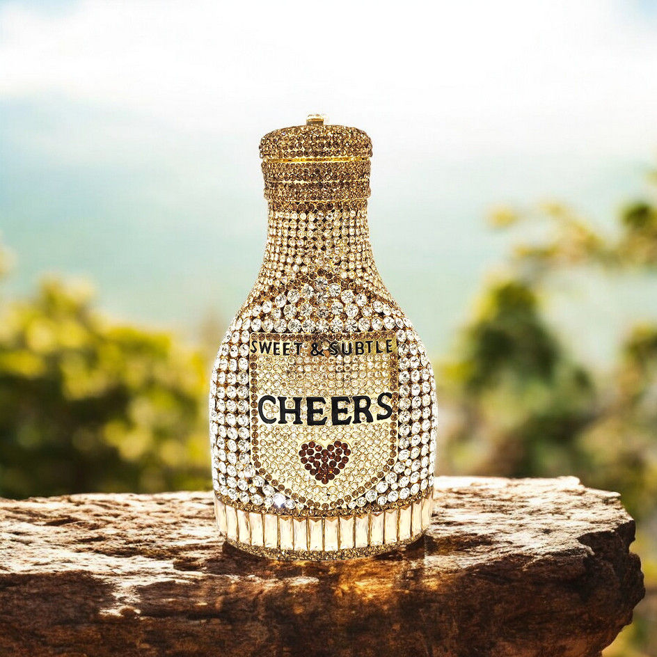 Miniatura: Crystals embellished  clutch bag  - "Cheers"