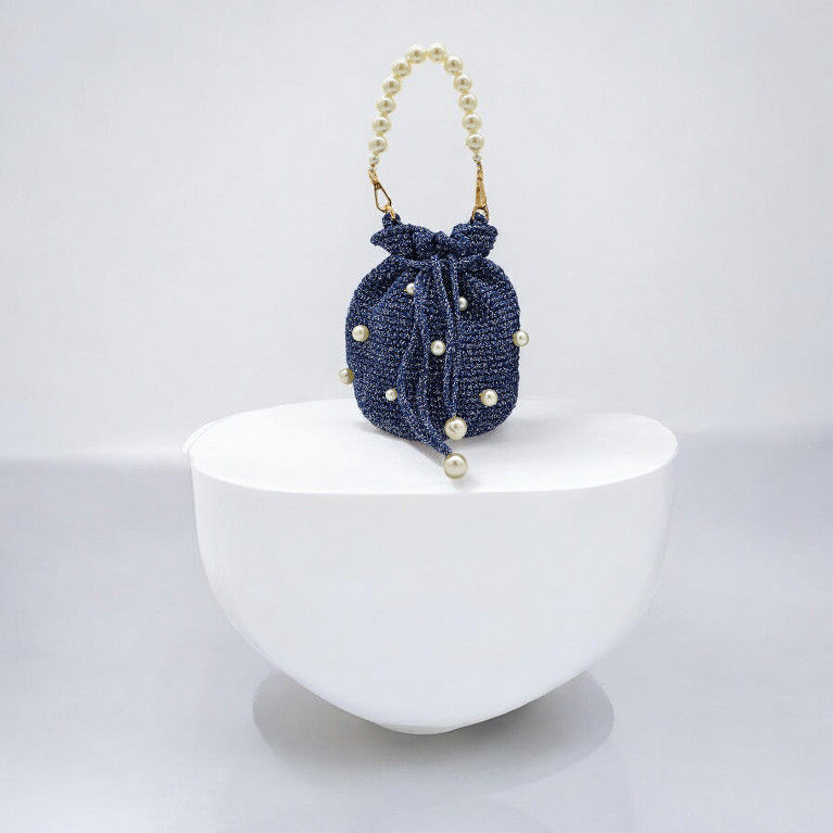 Miniatura: Handwoven Mini Pouch Bag- "Pearly"