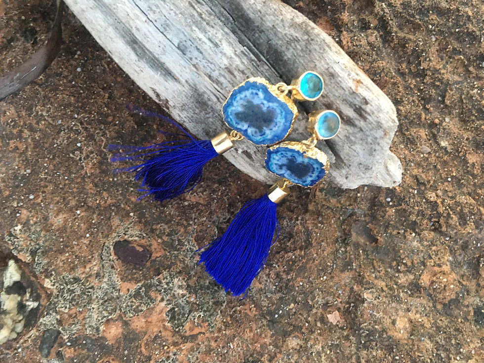 Miniatura: Blue Agate slices on Blue Topaz ear studs ”MILOS”