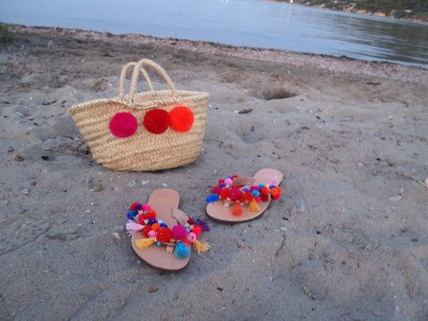 Miniature : Mini Palm Basqets with pompoms "
