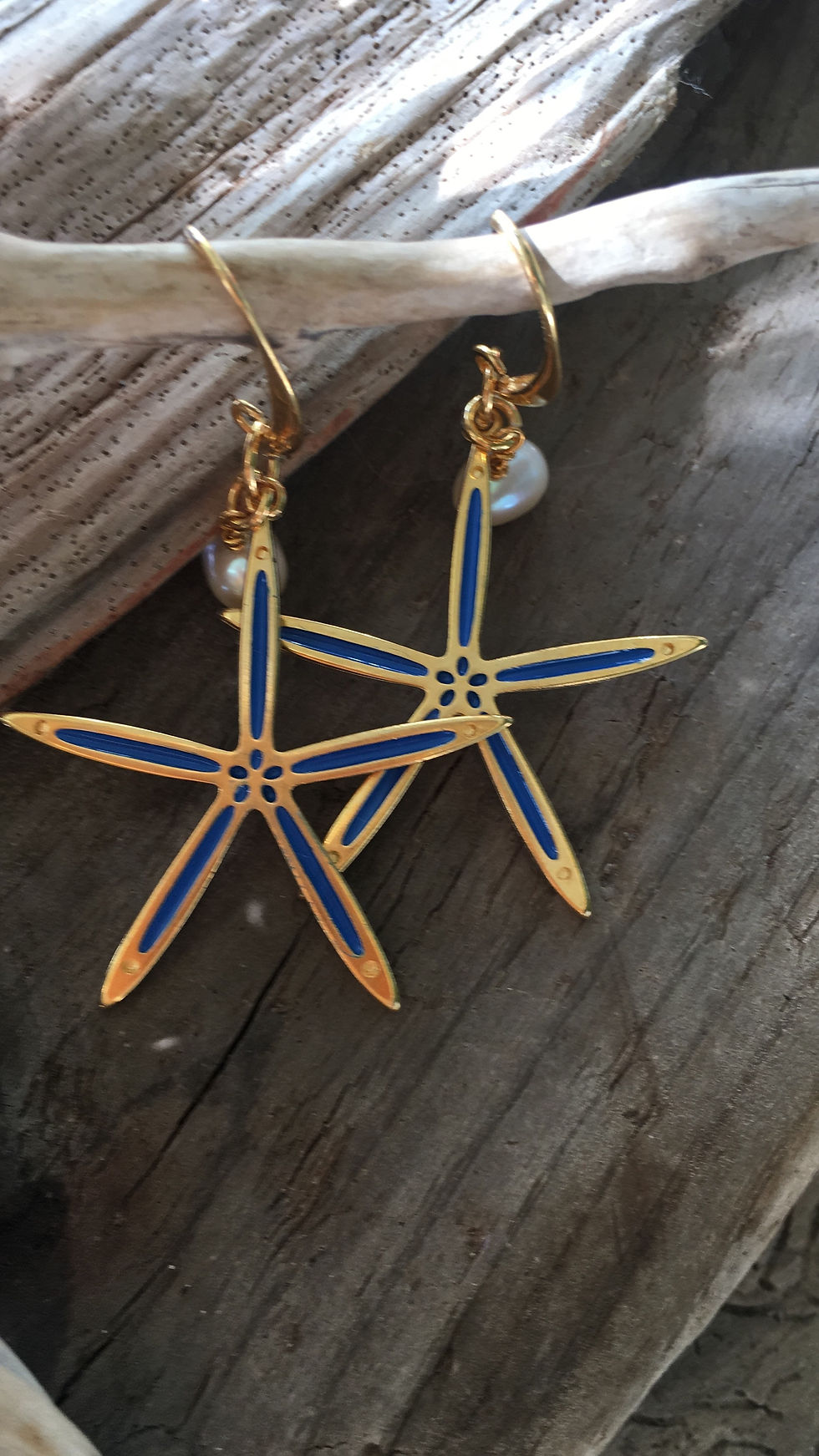 Miniature : Starfish Enameled Gold plated earrings