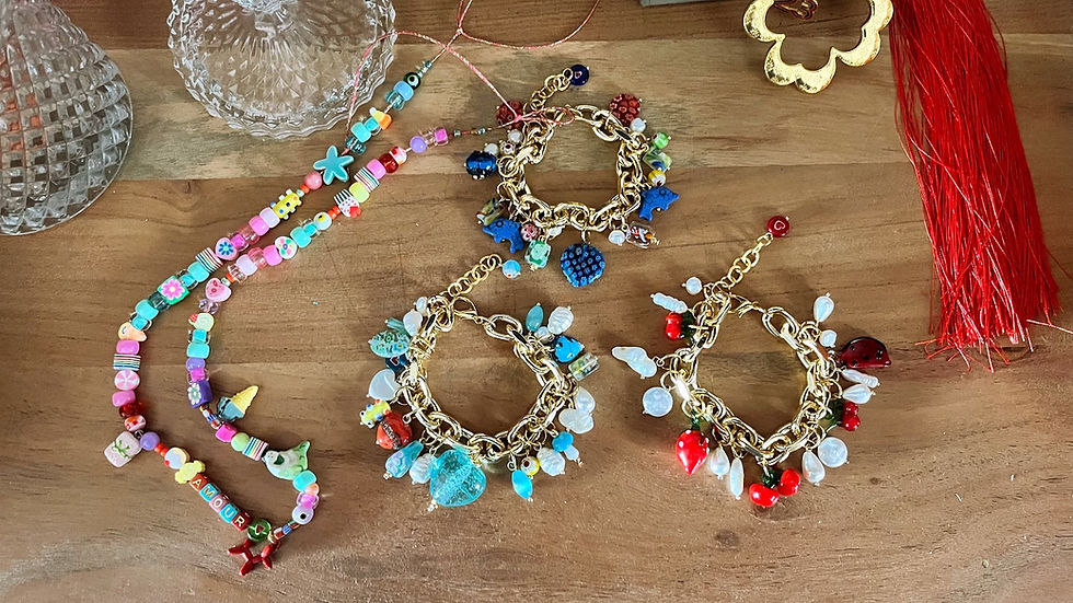 Thumbnail: Murano glass charms bracelet - Venice