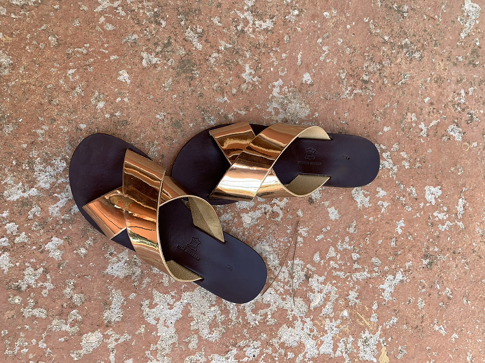 Thumbnail: Handmade Metallic  Mirror Leather sandals - HELIOS GOLD
