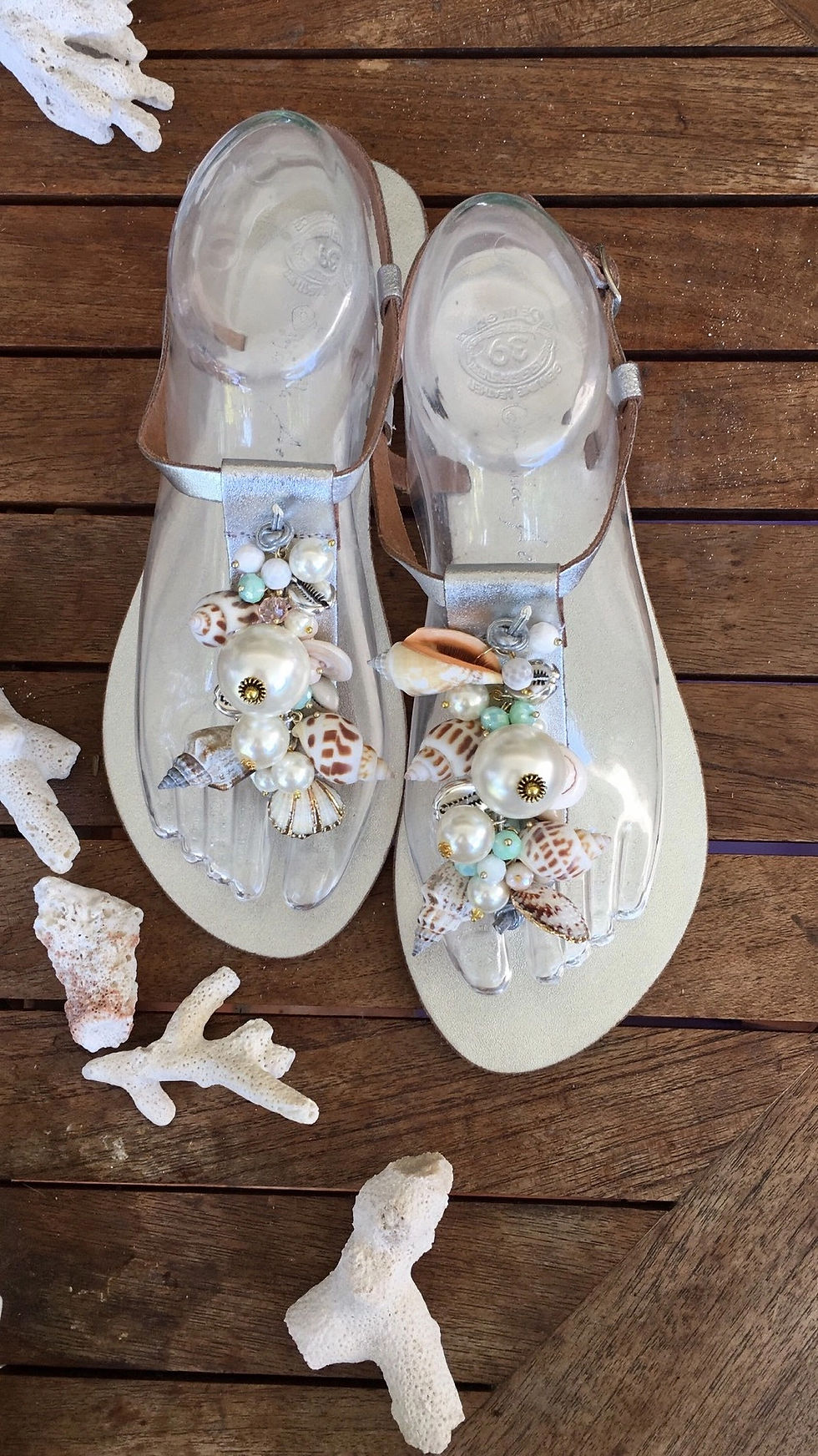 Miniatura: Sandalias de piel con conchas - "OCEANIDES"