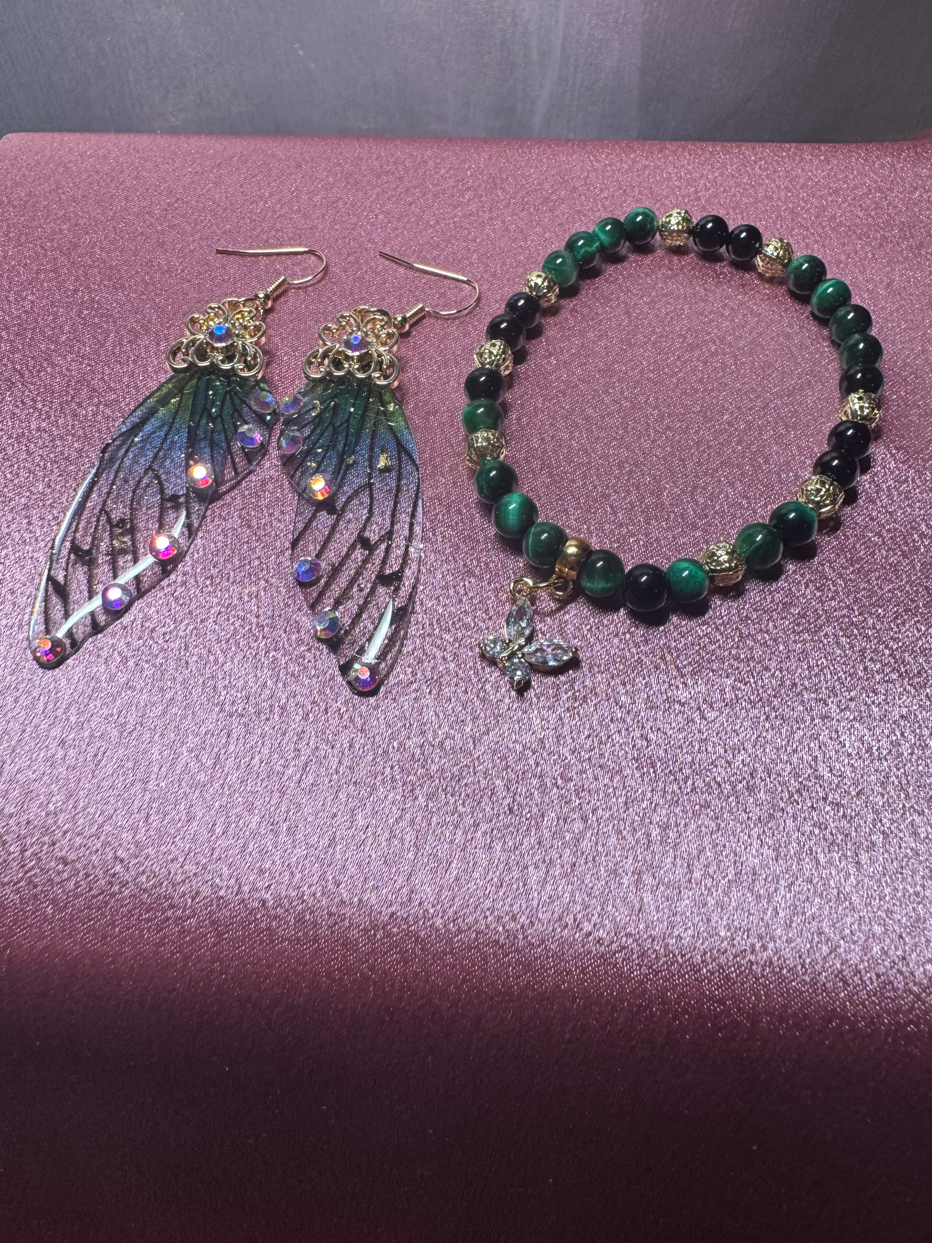 Green Tiger's Eye Bracelet with Butterfly Wing Earrings