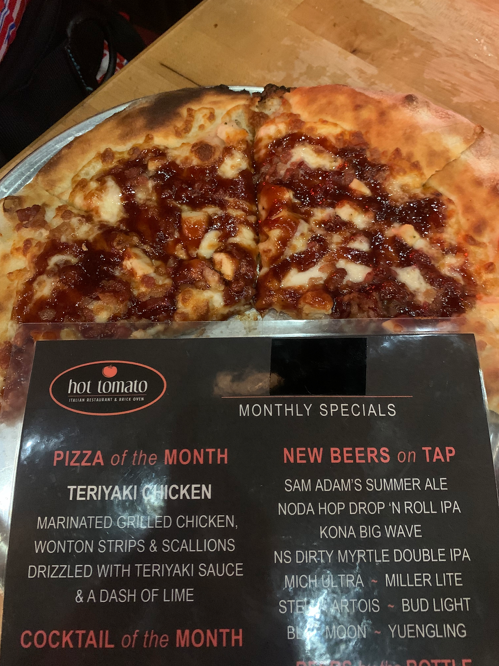 Photo: BBQ chicken pizza with the menu form Hot tomato