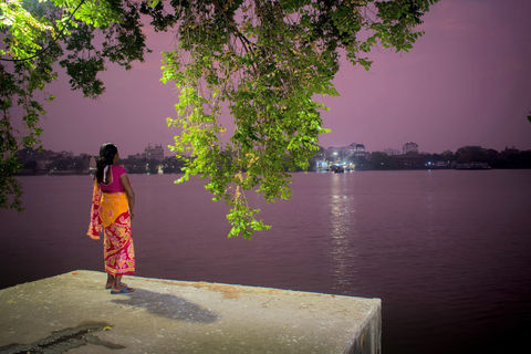 LIFE ALONG THE RIVER