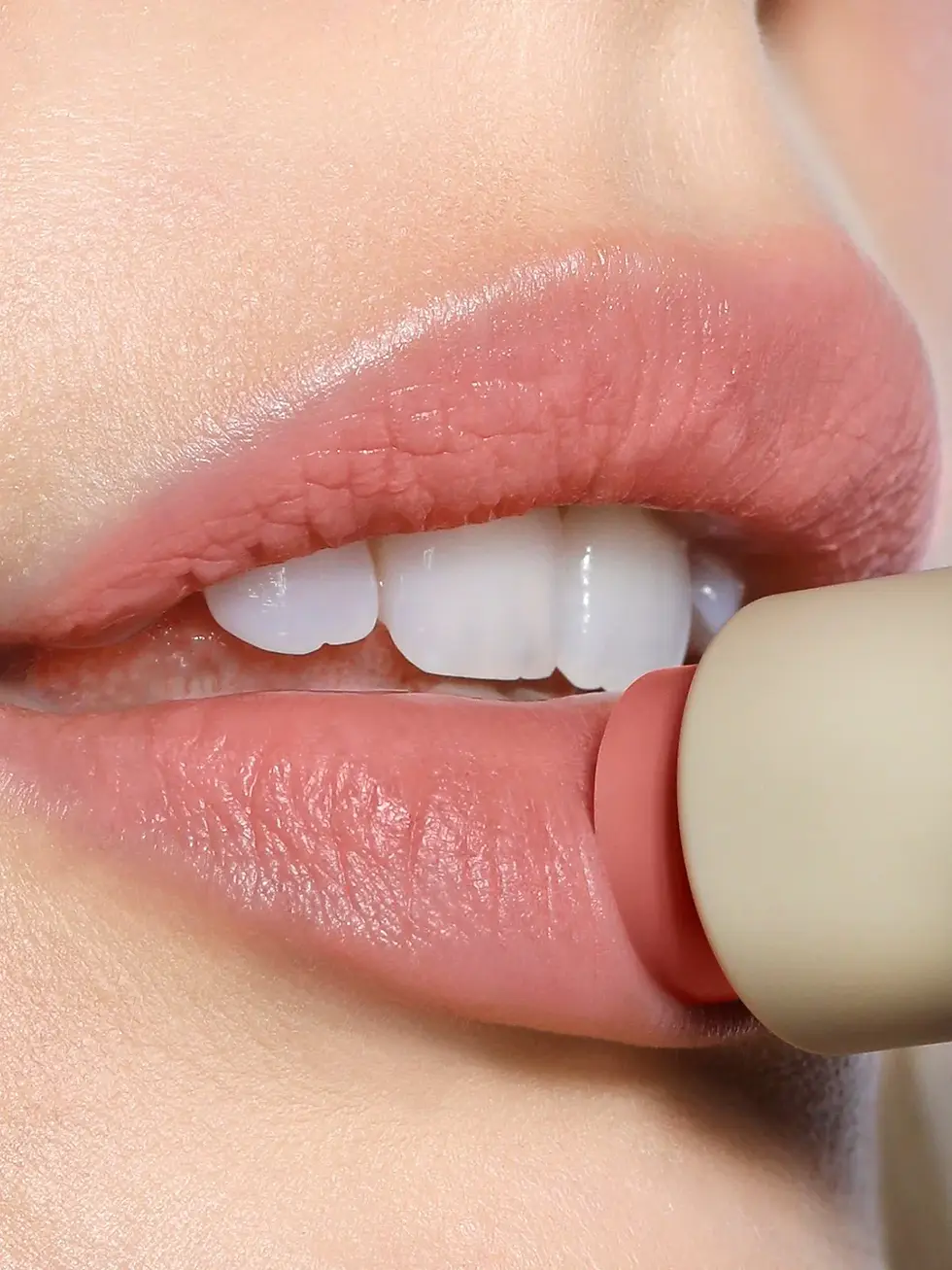 الصورة المصغرة: Refy Lip Blush