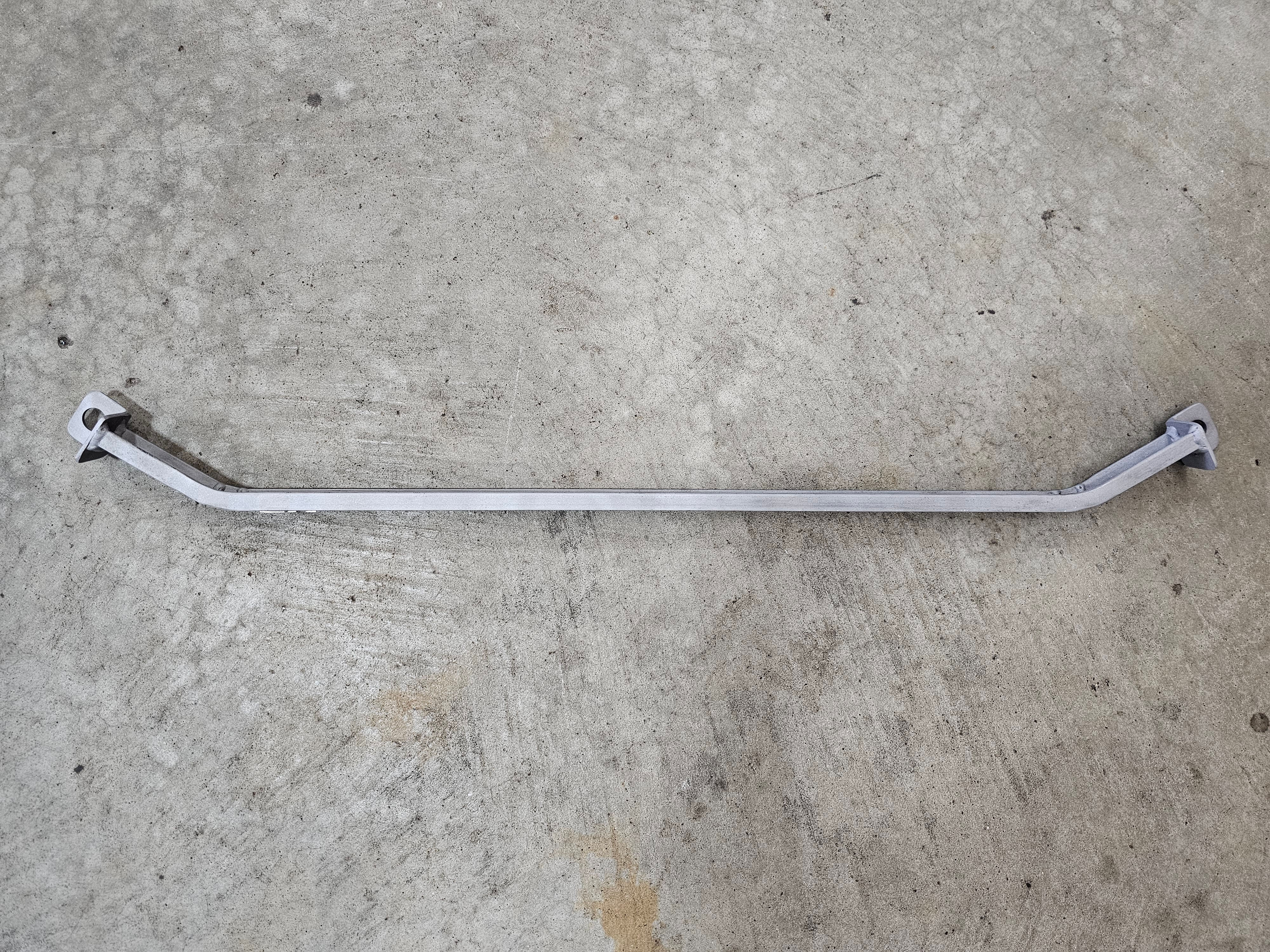 2pt Lower Support Brace Nissan Sentra B15