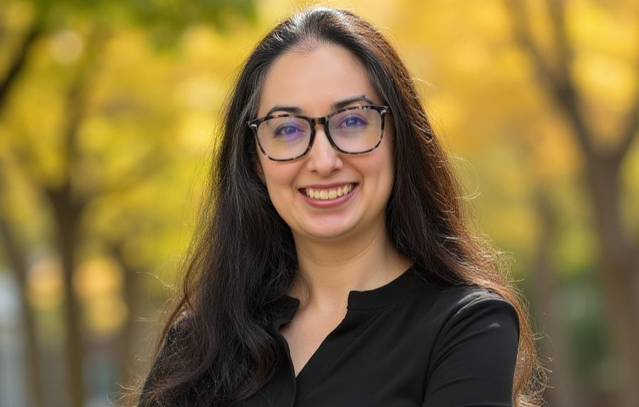 Favorite-Aragon-Photo-Elizabeth-Olivas-2025-10-01-3 smiling zoomed in_edited.jpg