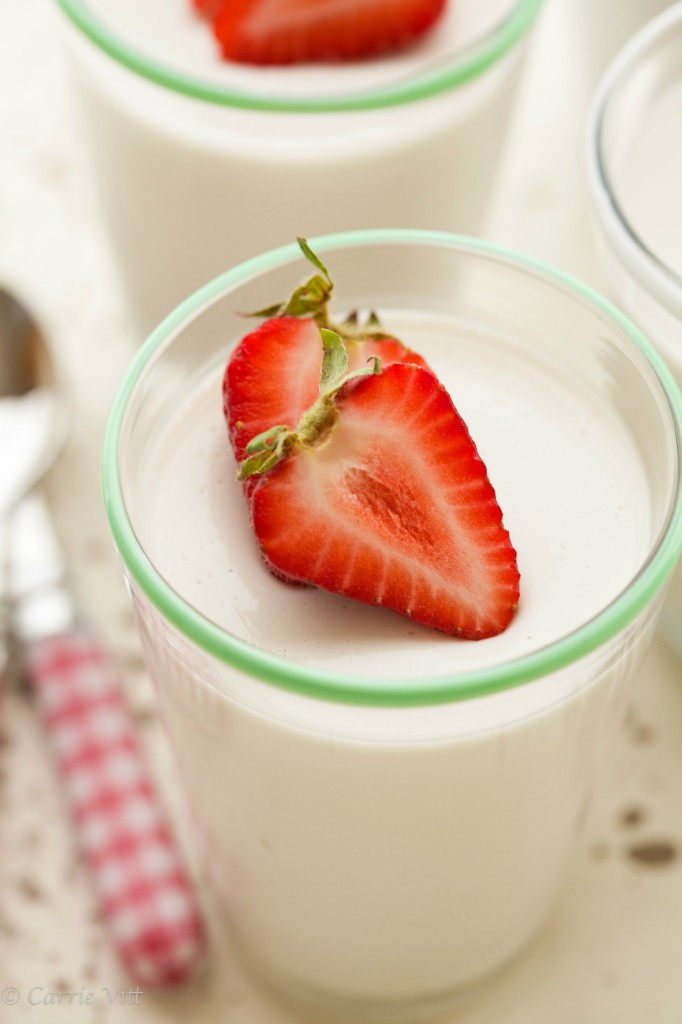 Coconut Panna Cotta via DeliciouslyOrganic.net #paleo