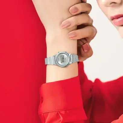 LA-700WE-7AER Casio Vintage digitaal dameshorloge