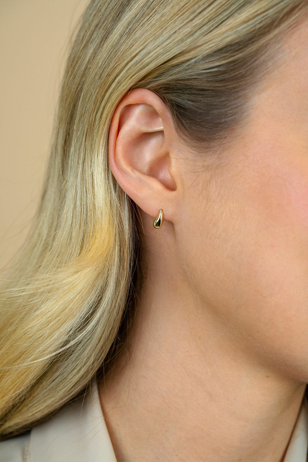 Thumbnail: ZIO2719G ZINZI gold plated zilveren oorstekers druppelvorm 8.5mm
