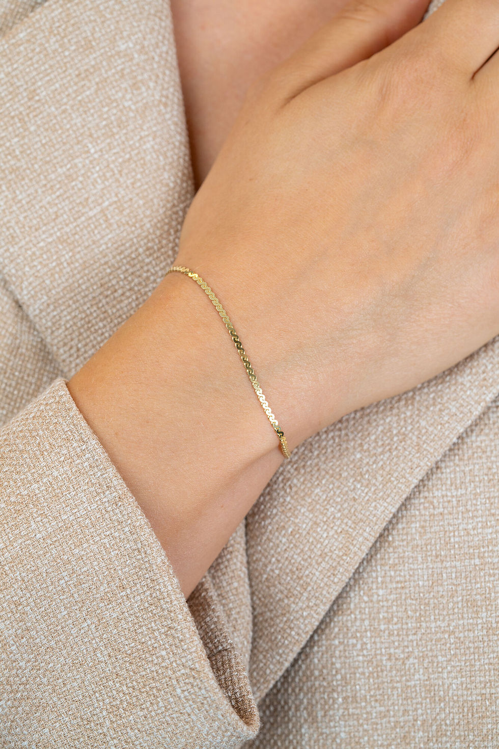Thumbnail: ZIA2774G ZINZI gold plated zilveren schakelarmband met fijne gladde S schakel