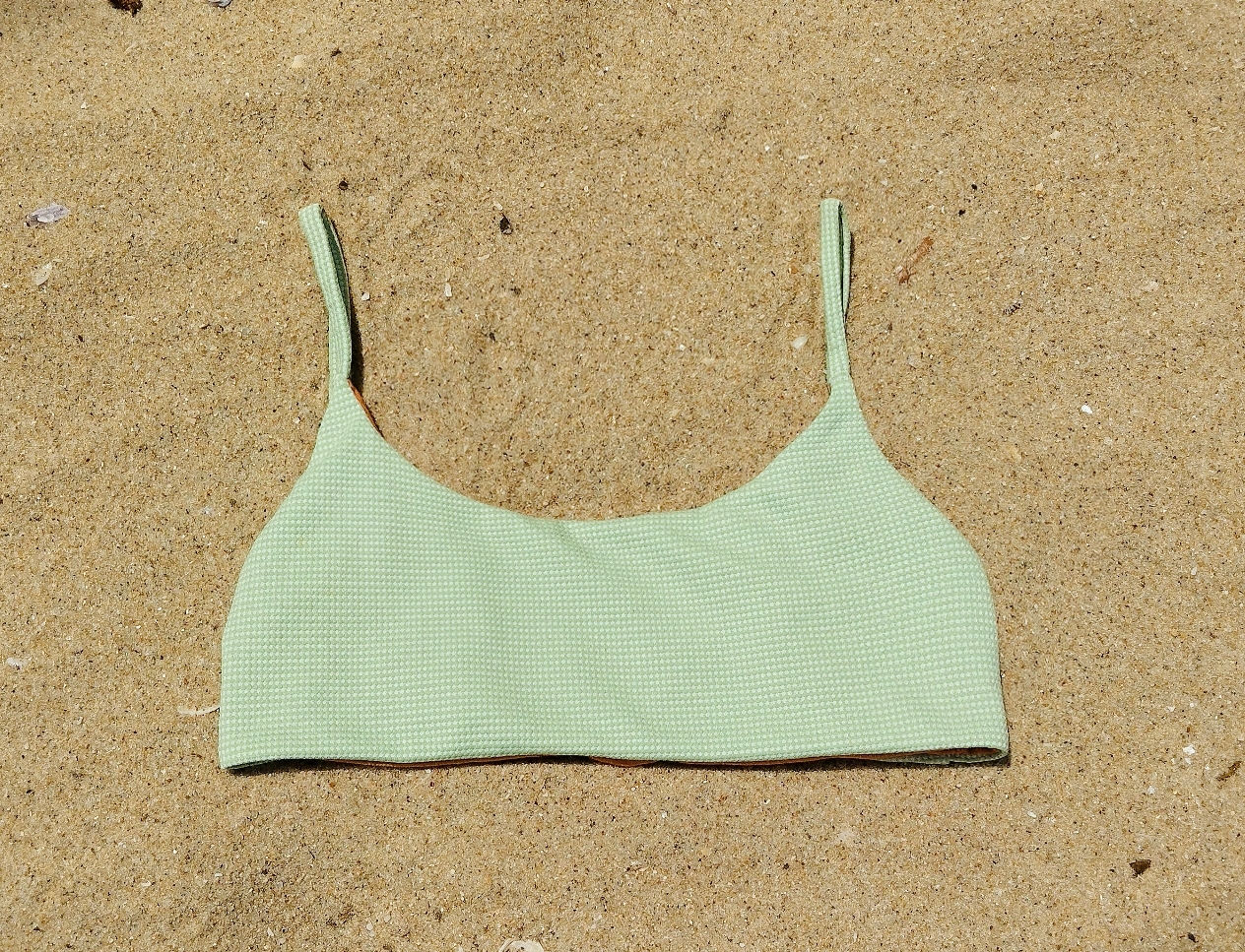top lacinho bikini dupla face pistache com cobre