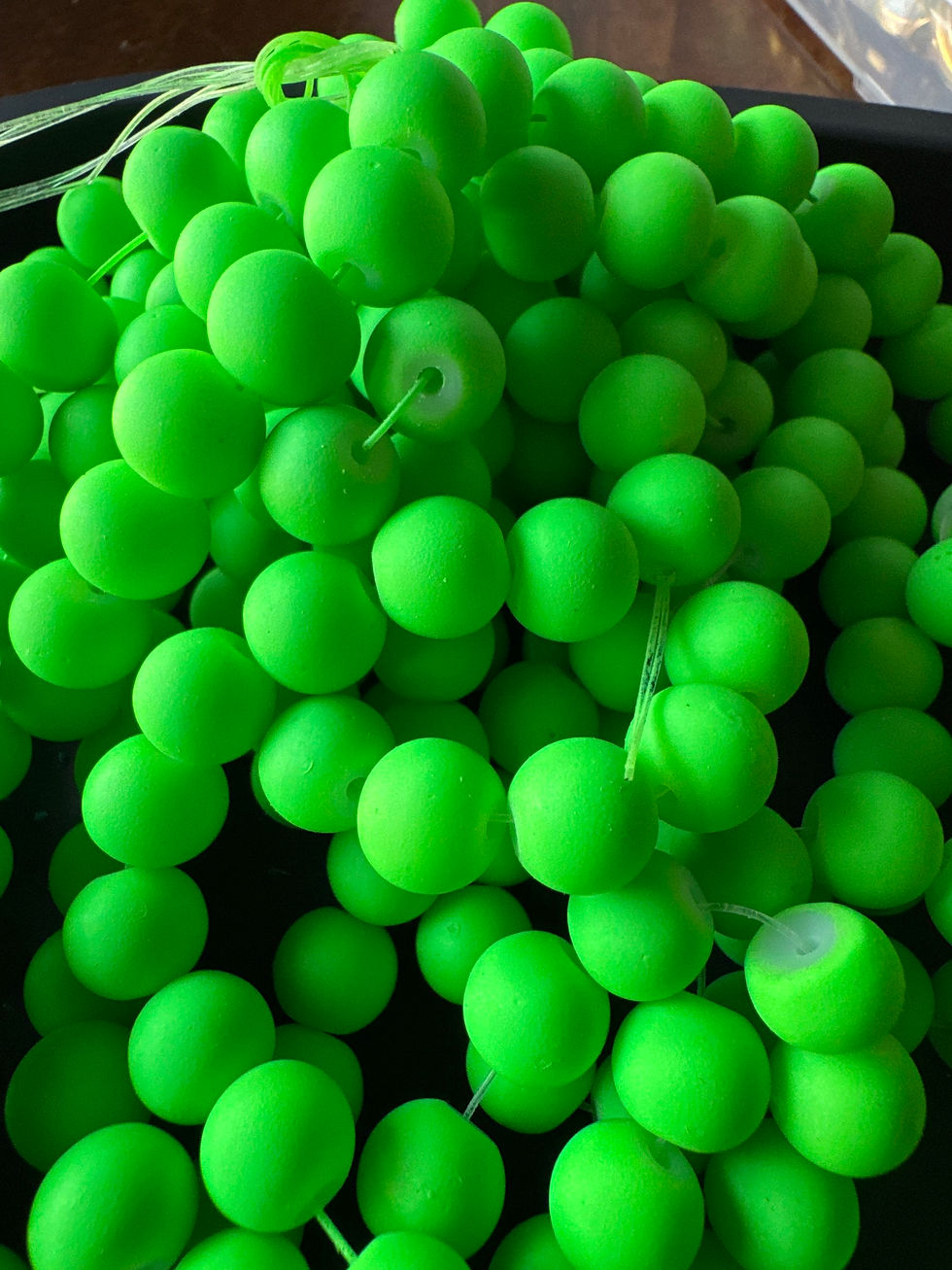 40 matte green beads 
