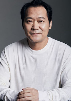  ❛New Agency❜ Middle-aged & Senior Models