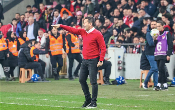 Samsunspor teknik direktörü Hüseyin Eroğlu açıklama