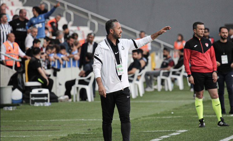 Tuna Üzümcü'den Altay Camiasına Mesaj