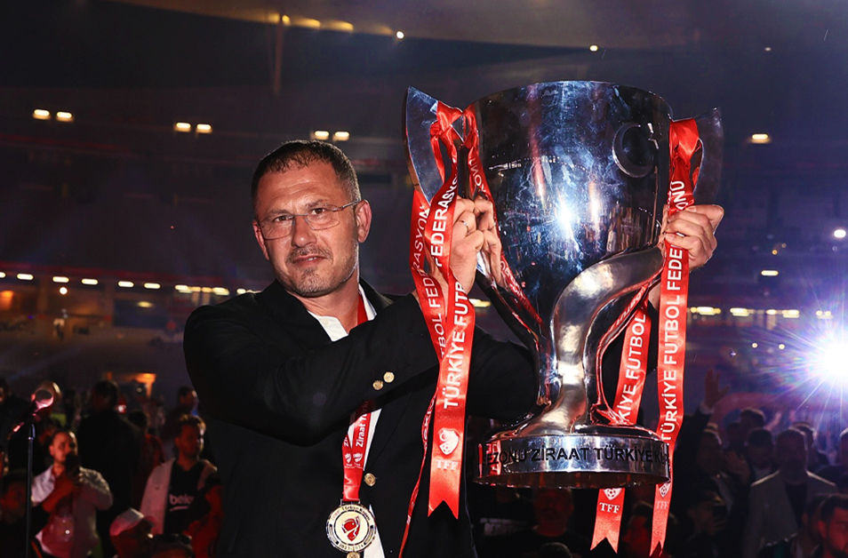 Serdar Topraktepe Beşiktaş şampiyonluk röportajı