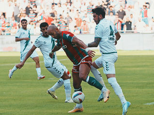 Karşıyaka Sessiz Başladı! Karşıyaka - Kırşehir FK: 0-0