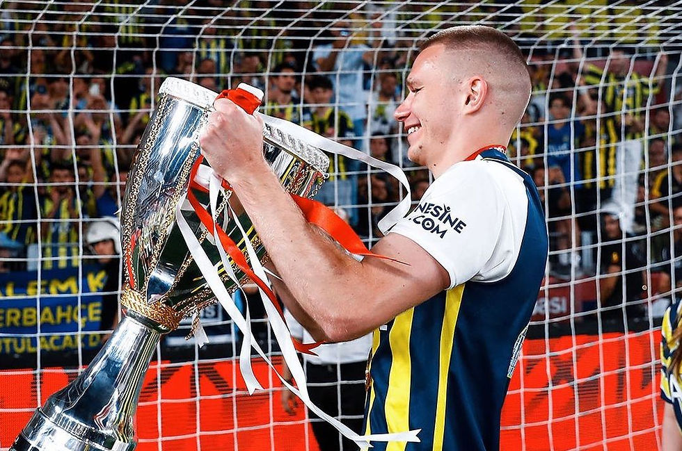 Attila Szalai'den Fenerbahçe'ye Veda Mesajı