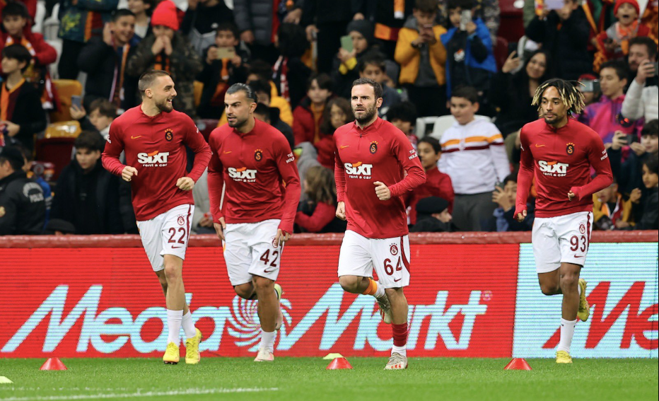 galatasaray hazırlık kamp kadrosu