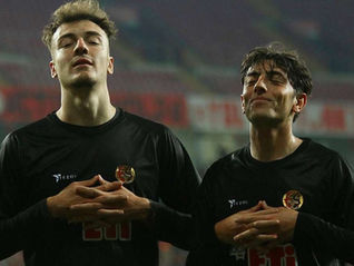 ES ES 2'de 2 Yaptı!