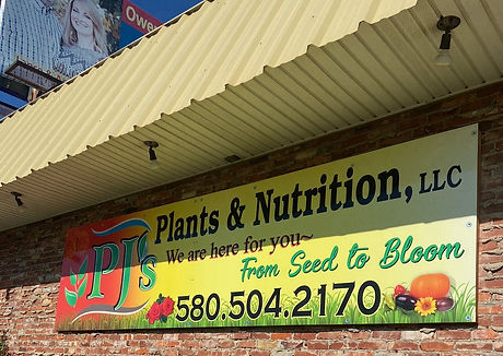 Store Front Photo.jpeg