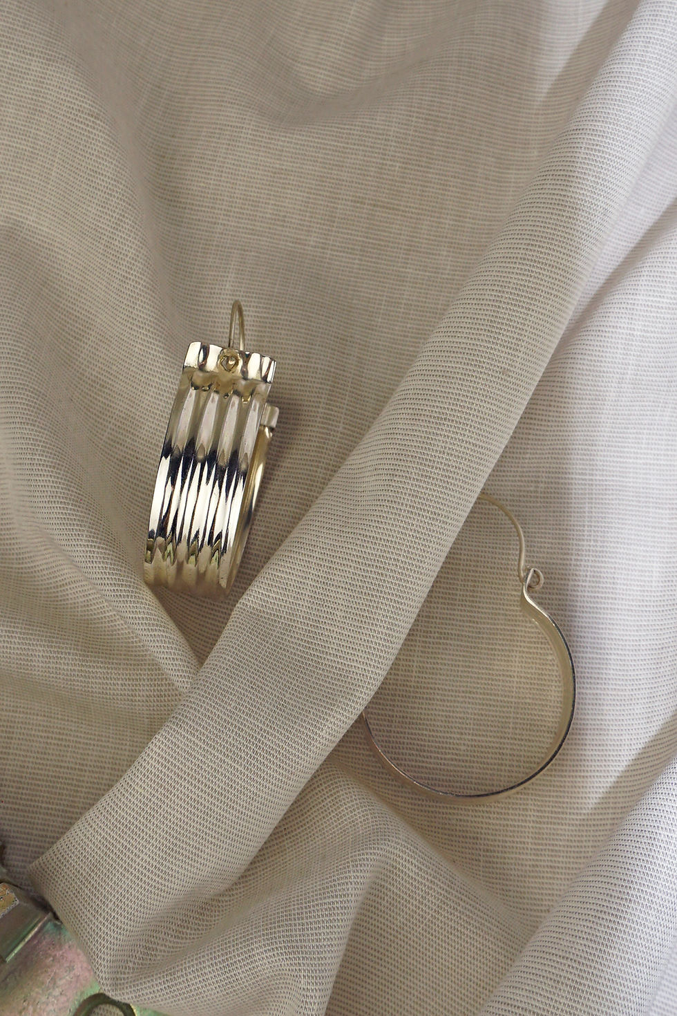 IMAIMA SHILA chunky hoops in silver