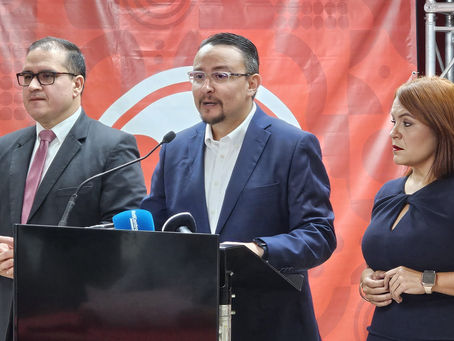 Populares emplazan a la Comisionada Residente para que remuevan a Fermín Fontanés