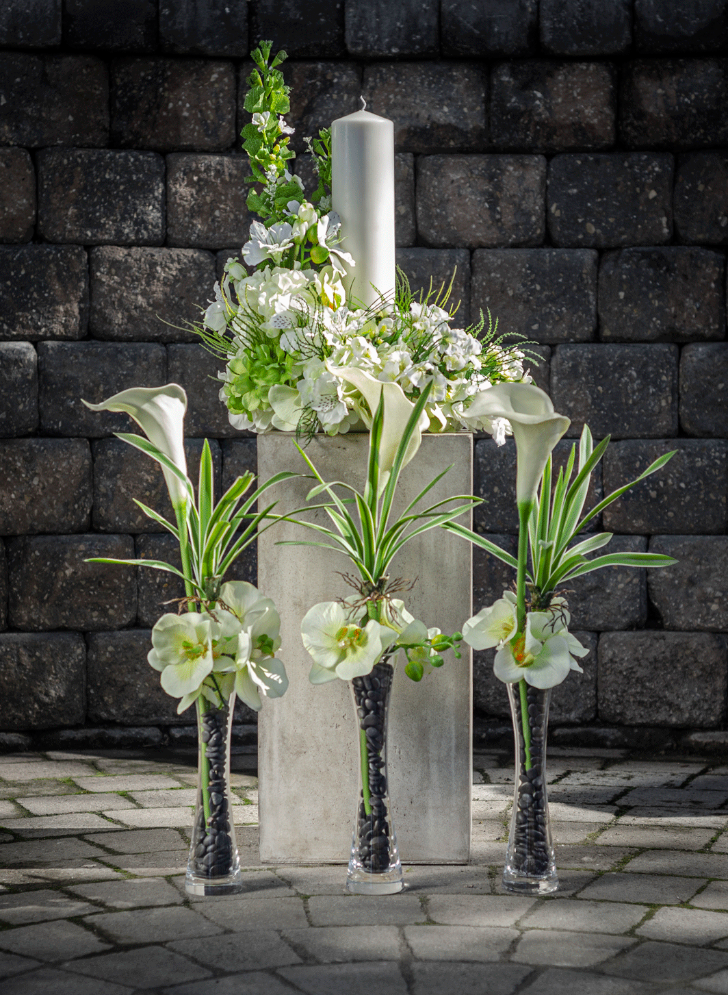 3 Vase Arrangment 210