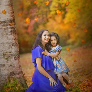Fall Maternity Session At Lake Sammamish