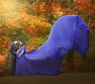 Fall Maternity Session At Lake Sammamish