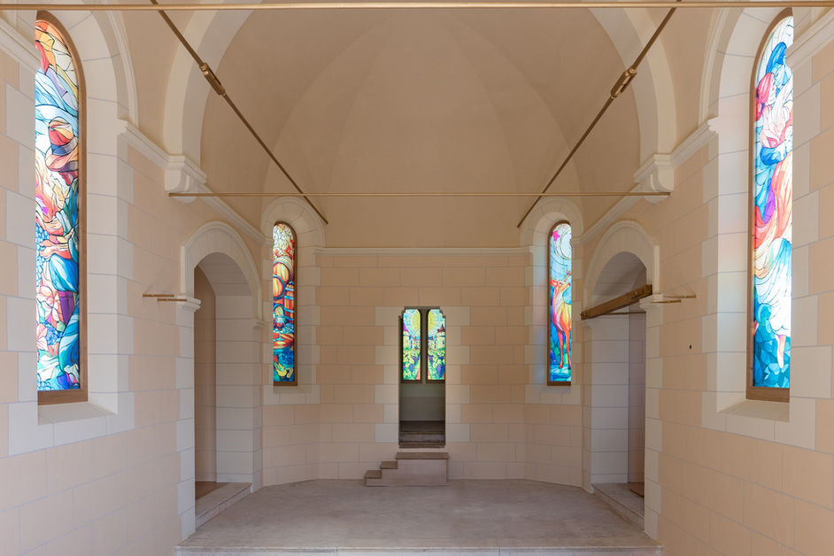 intérieur de chapelle du Chateau de la Grange Arthuis, Lavau