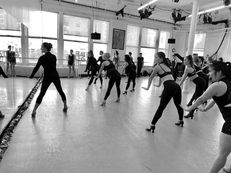 Shannon teaching I GOTCHA as a reconstructeur for The Verdon/Fosse Legacy