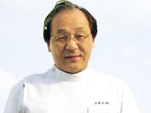 院長/小笠原 俊実