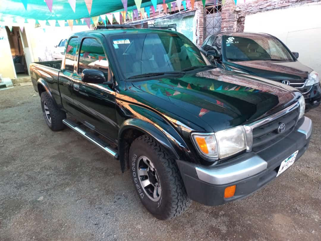 Toyota Tacoma 1999