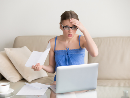 5 Budgeting Mistakes That Keep You Broke 💸