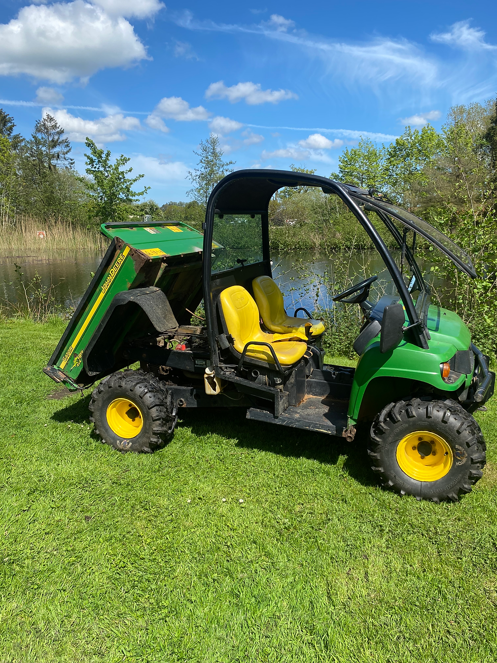 Thumbnail: John Deere Gator 2009